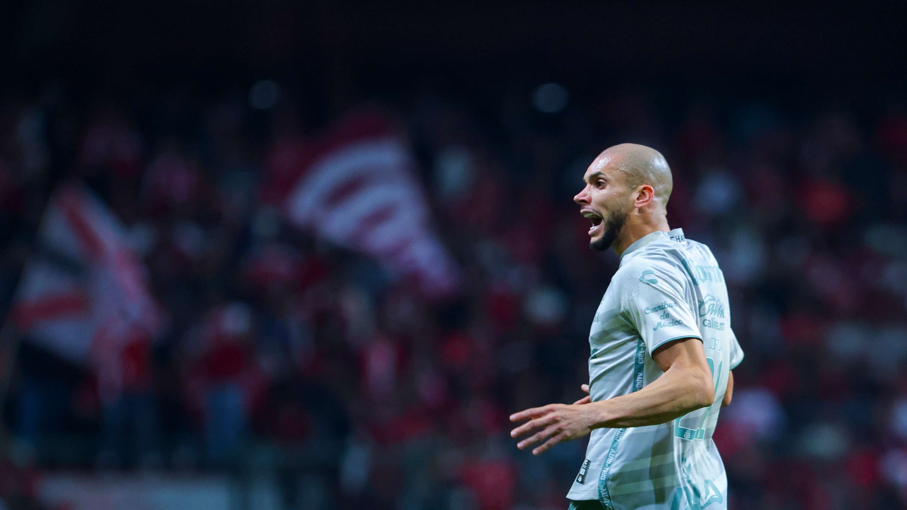 人在困境中 人在困境中